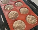 Foto del paso 3 de la receta: Muffins de banana y frutilla🍌🍓 Aptos SIBO