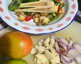 Foto langkah ke 1 dari resep Cumi Asin Pedas Manis.