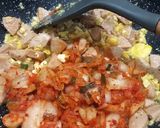 Foto langkah ke 2 dari resep Nasi Goreng Kimchi.