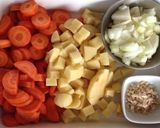 A picture of step 1 of Ginger Carrot Soup.