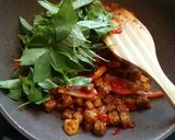 Foto langkah ke 3 dari resep Oseng Tempe Tahu Kemangi.