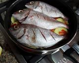 Foto del paso 4 de la receta Brecas en un guiso sudado, con patatas y tomates