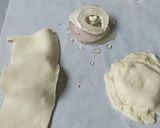 Une image de l'étape 2 de Petites TATINS oignons, chèvre et miel.