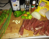 Foto del paso 1 de la receta: Daditos de res con especias y salsa soya