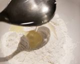 Foto del paso 1 de la receta: ¡¡Bizcochitos riquísimos con 3 ingredientes que hay en casa!!🥖