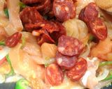 A picture of step 5 of Spaghetti with Chicken and Chorizo.