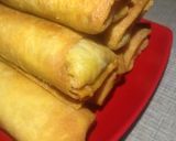 A picture of step 2 of Spring rolls.