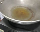 A picture of step 2 of Peri Peri Macroni.
