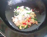 Foto langkah ke 3 dari resep Tumis kangkung.