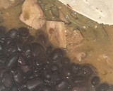 Foto del paso 10 de la receta: Carne de puerco con nopales en salsa de chile mora
