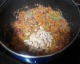 Foto del paso 2 de la receta: Guiso de otoño con garbanzos y carne de cochino