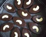 झटपट नाचणि ची नानकटटाई (nachni nankhatai recipe in marathi) रेसिपी स्टेप 4 फोटो 