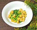 Foto langkah ke 3 dari resep Tumis Bayam Tempe.