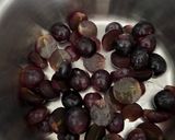 Hình bước làm 1 của món Soda Nho Đen
