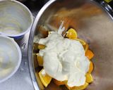 Foto del paso 2 de la receta: Muffins de naranja ultrarápidos