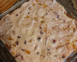 Foto del paso 4 de la receta: Postre de Vainillas con chocolate, crema y frutas