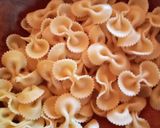 Foto del paso 1 de la receta: Ensalada de moños
