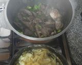 Foto del paso 4 de la receta: Cordero guisado con batata y cebolla caramelizada