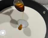 A picture of step 2 of Panna Cotta 🍮.