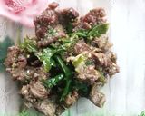 Foto langkah ke 6 dari resep Tumis Daging Cabe Hijau.