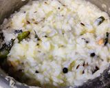 A picture of step 5 of Ven Pongal (Khara Pongal).