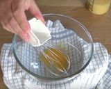 A picture of step 4 of How to make mayonnaise and fix it if it splits.