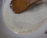 A picture of step 2 of Doodh main sooji ka halwa😋.