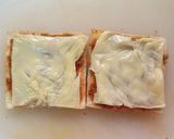 Foto langkah ke 4 dari resep 117. Sandwich Gulung Abon Sapi.