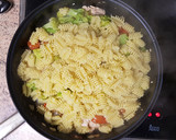 Foto del paso 4 de la receta: Radiatore con Brócoli y Salmón