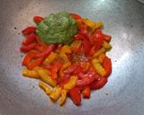 A picture of step 3 of Basil pesto macaroni.