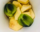 Foto del paso 1 de la receta Batido de frutas (Kiwi, manzana, plátano)