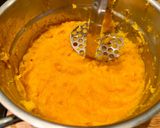 Une image de l'étape 3 de Purée de potimarron parfumée à la noix de muscade.