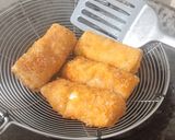 Foto langkah ke 7 dari resep Risoles Macaroni Mayo.