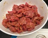 A picture of step 2 of Mongolian Beef.