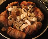 Foto del paso 30 de la receta: Guindas de aquellas, champignonadas...con ensalada