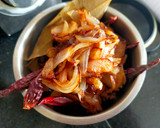 A picture of step 3 of Kanda-Lasoon Masala.