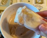 A picture of step 4 of Fruit spring rolls.