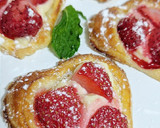 Foto del paso 3 de la receta: Hojaldres con fresas y queso crema