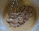 Foto langkah ke 4 dari resep Bolu Pisang Kukus (3 telur, tanpa mixer).