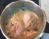 Foto del paso 7 de la receta: Pollo a la cerveza con setas