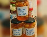 Foto del passaggio 5 della ricetta Pesche sciroppate
