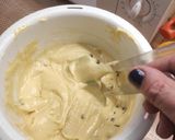 Φωτογραφία βήματος 3 της συνταγής Muffins 🧁 ή αλλιώς cupcakes με άρωμα πορτοκαλιού 🍊❤️