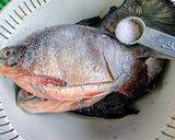 Foto langkah ke 1 dari resep Ikan Bawal Bakar Kecap.