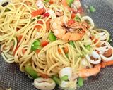 Gambar langkah 5 resipi 👩‍🍳Spaghetti Aglio Olio.