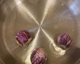 A picture of step 1 of எண்ணெய் கத்திரிக்காய்(Brinjal gravy).