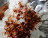 A picture of step 4 of Singaporian rice.