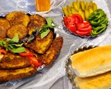 عکس مرحله 7 از دستور کوکو سیب زمینی با پیازچه و جعفری