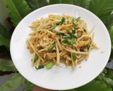 รูปขั้นตอนการทำที่ 5 ของ หน่อไม้ผัดไข่วุ้นเส้น