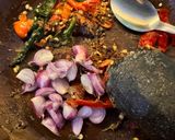Foto langkah ke 3 dari resep Sambal Asam Pecit.