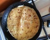 A picture of step 3 of Chapati egg roll.
